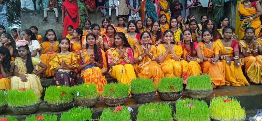 बिलाड़ी गांव मे तिजा पोला पर्व के अवसर पर भोजली विषर्जन किया गया Img 20250823 164851 16966578727929846192 1024x473