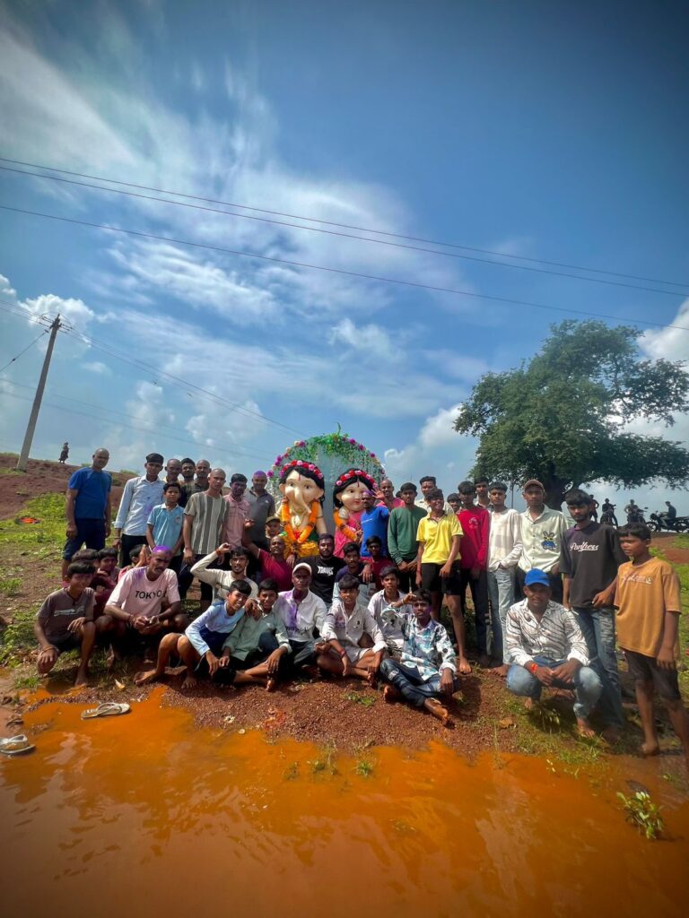 तिल्दा नेवरा; भव्य सेवा-कीर्तन के साथ बाल गणेश समिति गोवर्धन चौक, बिलाड़ी द्वारा किया गया गणपति विसर्जन Image Editor Output Image1146690234 17571816475979172951444164614120 768x1024