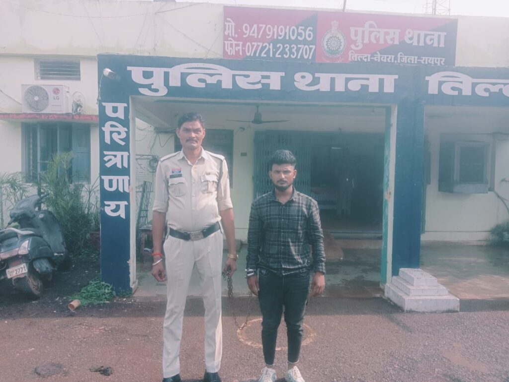 तिल्दा नेवरा से एक सनसनी खेज मामला, धारदार वस्तु से हमला, एक व्यक्ति घायल Img 20250906 Wa01104750176214866228278 1024x770