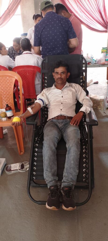 अग्रवाल समाज द्वारा विशाल रक्तदान एवं हेल्थ चेकअप कैम्प का सफल आयोजन Img 20250919 Wa00855243796288410212683 461x1024