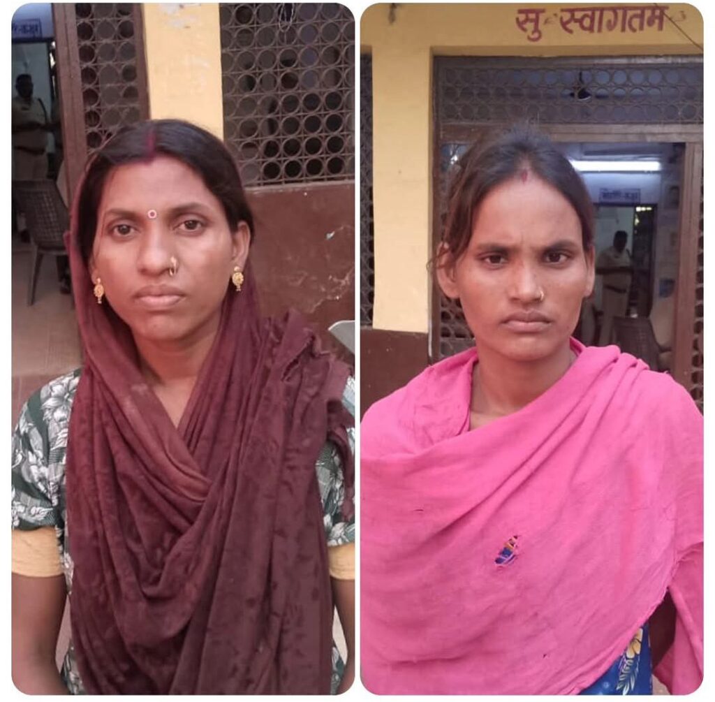 बलौदाबाजार शहर में 2महिला चोर गिरफ्तार, कबाड़ बीनने की आड़ में दे रही थीं चोरी को अंजाम Image Editor Output Image1795016780 1760187106121659526514744591027 1024x1005