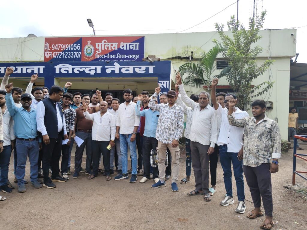 रायगढ़ निवासी विजय सिंधी द्वारा सतनामी समाज को आहत करने का मामला,थाना तिल्दा-नेवरा में रिपोर्ट दर्ज करने की मांग Img 20251031 Wa00074372099448826211858 1024x768