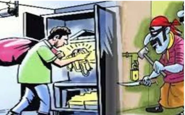 ग्रेटर नोएडा में दो घरों पर चोरी का हमला सोने चांदी6439102819958202465