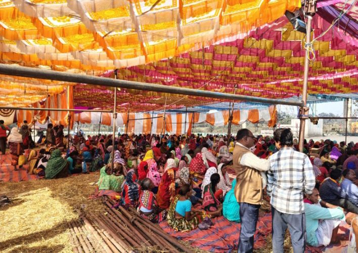 रायगढ़: 'जनमत' का दमन या 'विकास' का भ्रम ? PESA कानून की कसौटी पर लोकतंत्र की अग्निपरीक्षा, ग्राम सभा की संवैधानिक शक्तियां केवल कागजों तक सिमित Image Editor Output Image 1771782663 17656167620773684331278038983715