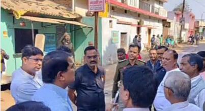 तिल्दा-नेवरा रेलवे फाटक के पास ओवरब्रिज–अंडरब्रिज निर्माण को लेकर अतिक्रमण हटाने की कार्रवाई तेज Image Editor Output Image 935558460 17656239242691827336200832673588