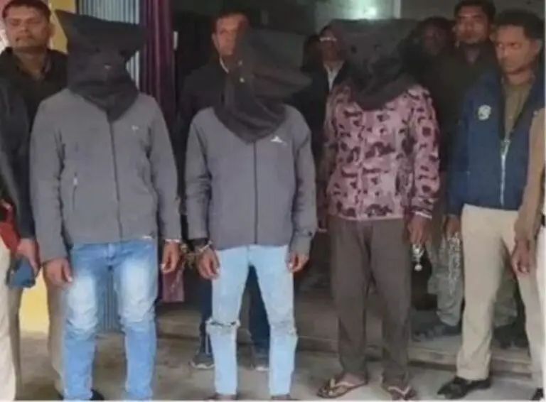 कोरबा:कटघोरा थाना क्षेत्र में भाजपा नेता अक्षय गर्ग हत्याकांड का पुलिस ने किया खुलासा, चार आरोपी गिरफ्तार Img 20251225 0122243773855549745521681 768x5667767459108443121358 1