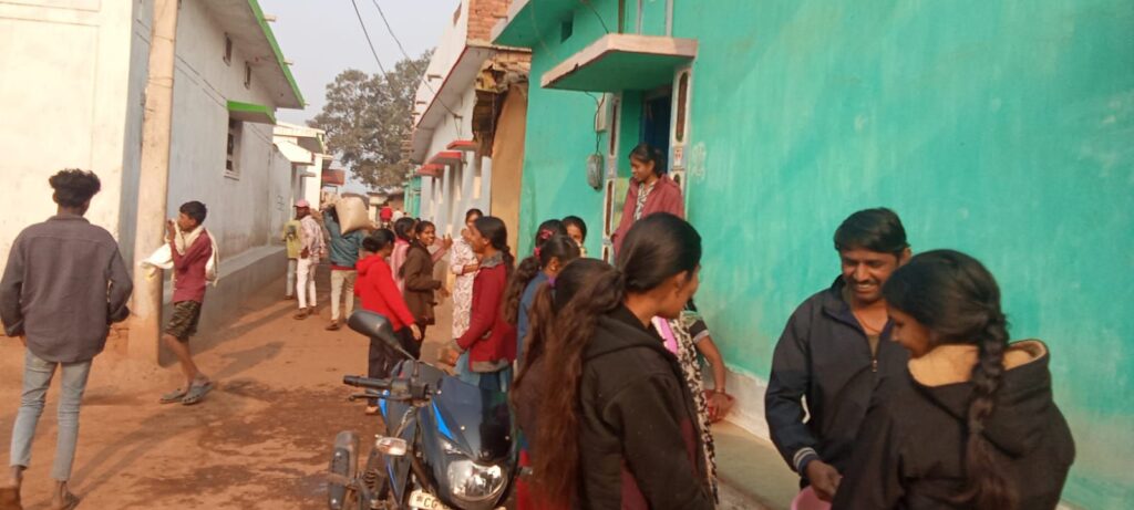 तिल्दा-नेवरा क्षेत्र में छत्तीसगढ़ की समृद्ध लोकसंस्कृति का प्रतीक छेरछेरा पुन्नी का पावन पर्व बड़े सौहार्द और उत्साह के साथ मनाया गया Img 20260103 Wa00097100797778338603789 1024x461