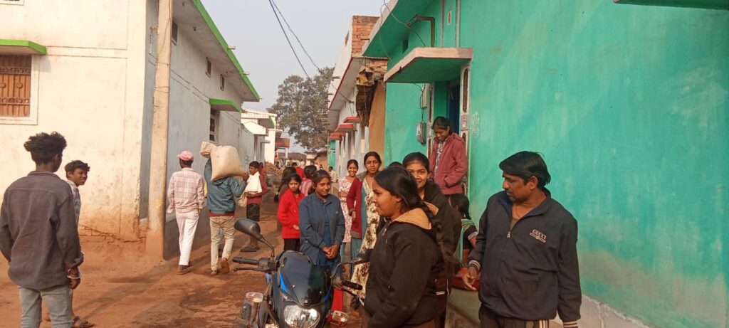 तिल्दा-नेवरा क्षेत्र में छत्तीसगढ़ की समृद्ध लोकसंस्कृति का प्रतीक छेरछेरा पुन्नी का पावन पर्व बड़े सौहार्द और उत्साह के साथ मनाया गया Img 20260103 Wa00105195157169906204929 1024x461