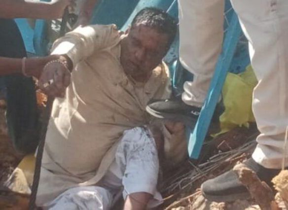 महासमुंद : चैत्र नवरात्रि में खल्लारी माता मंदिर में बड़ा हादसा, रोपवे ट्रॉली नीचे गिरने से एक की मौत ,17 घायल Image Editor Output Image 1594005567 17742006289585762375375794804433