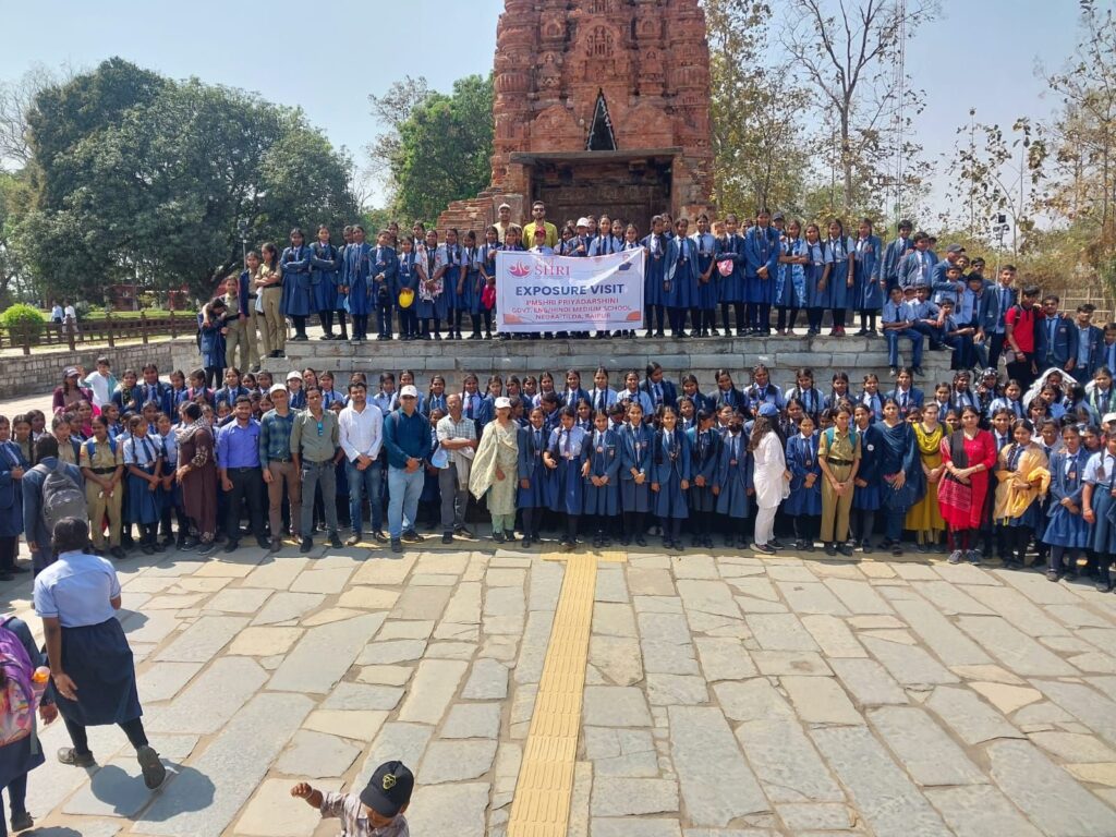 सिरपुर की ऐतिहासिक धरोहरों से रूबरू हुए विद्यार्थी: पीएम श्री प्रियदर्शिनी स्कूल का शैक्षणिक भ्रमण संपन्न Img 20260309 Wa00312565578006661580807 1024x768